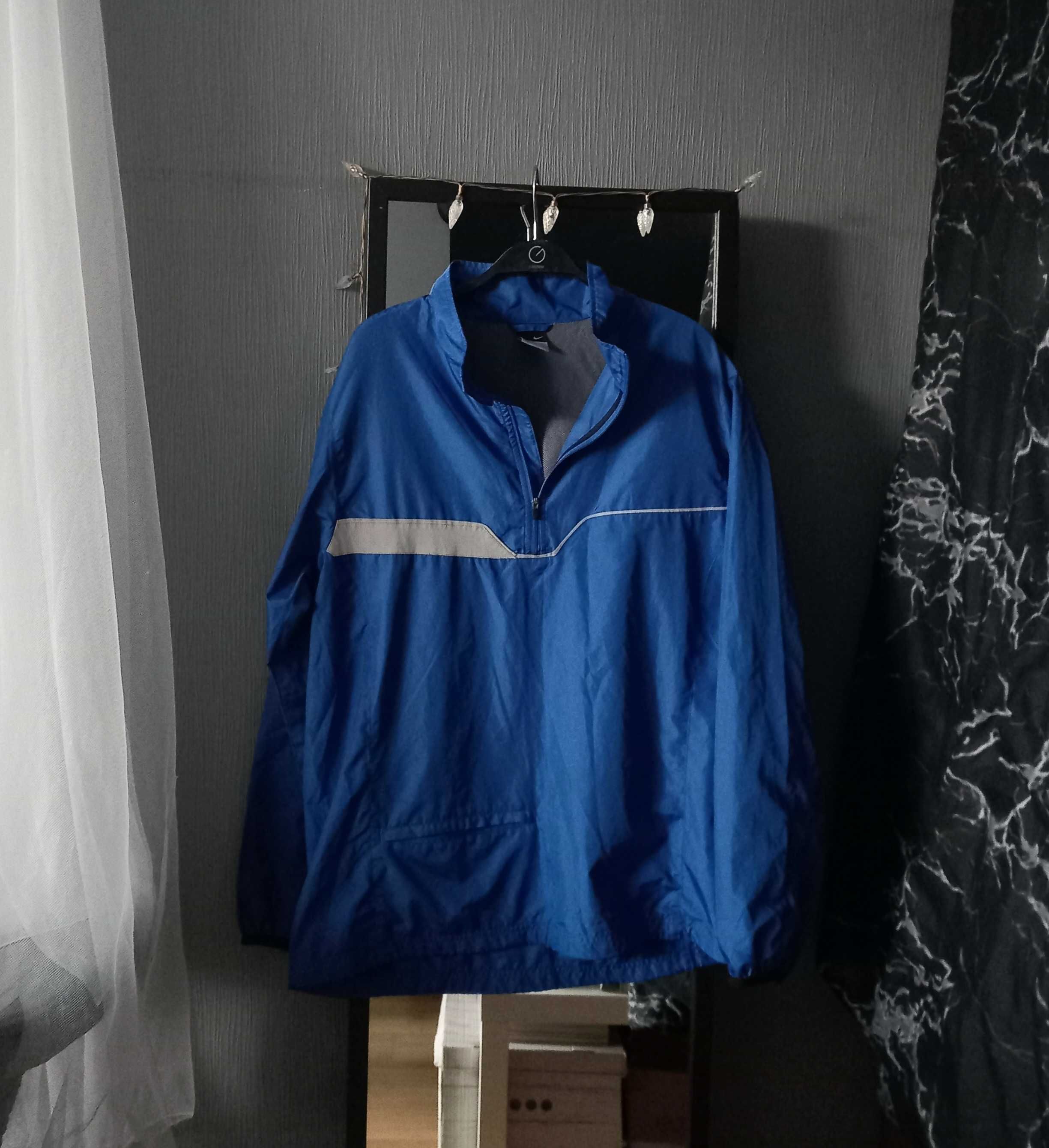 Niebieska kurtka wiatrówka Nike