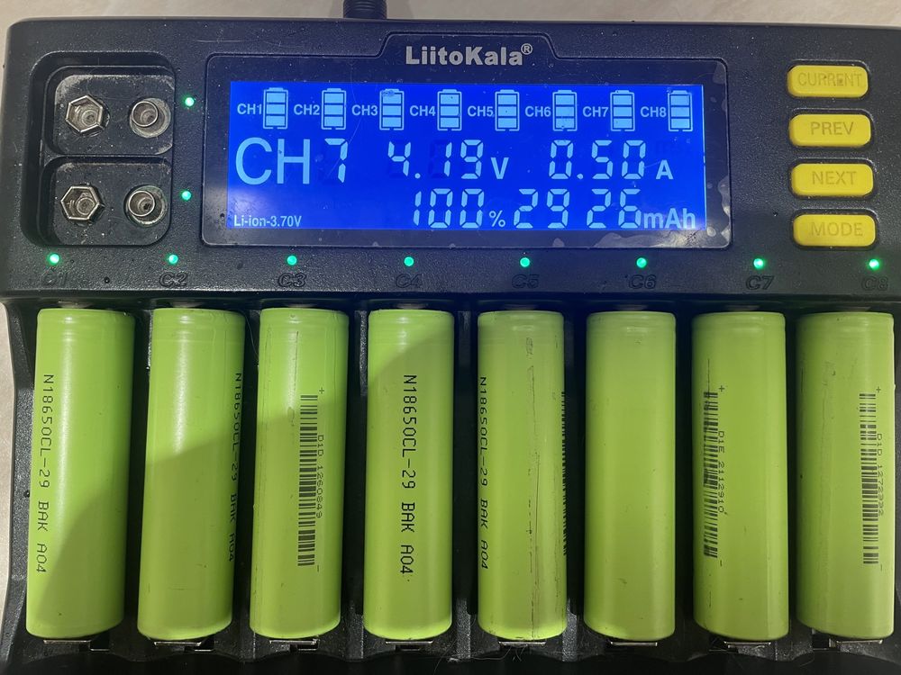 Акумулятори 18650 Bak 29 з ємністю 2900-3000 mAh високострумові