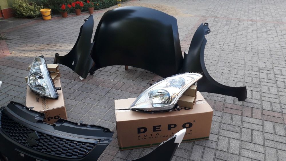 SUZUKI SWIFT MK7 2010 - zderzak przedni idealny