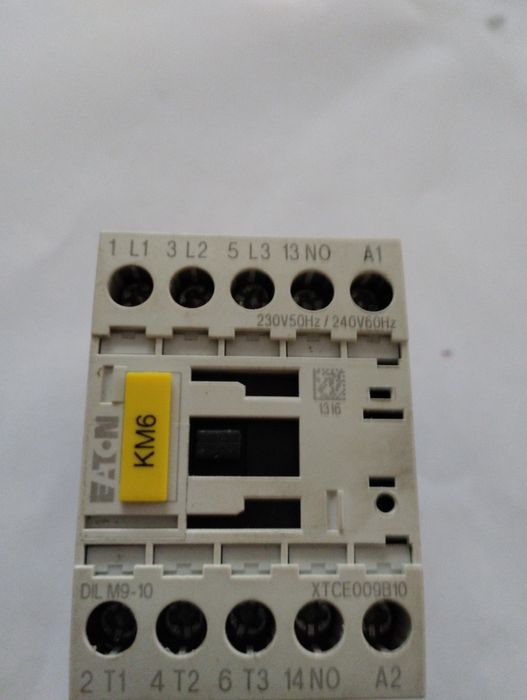 Stycznik mocy Eaton DIL M9-10