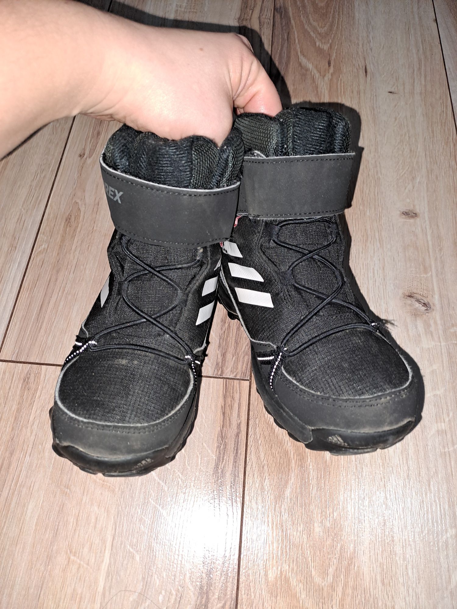 Śniegowce buty zimowe  adidas terrex rozmiar 29