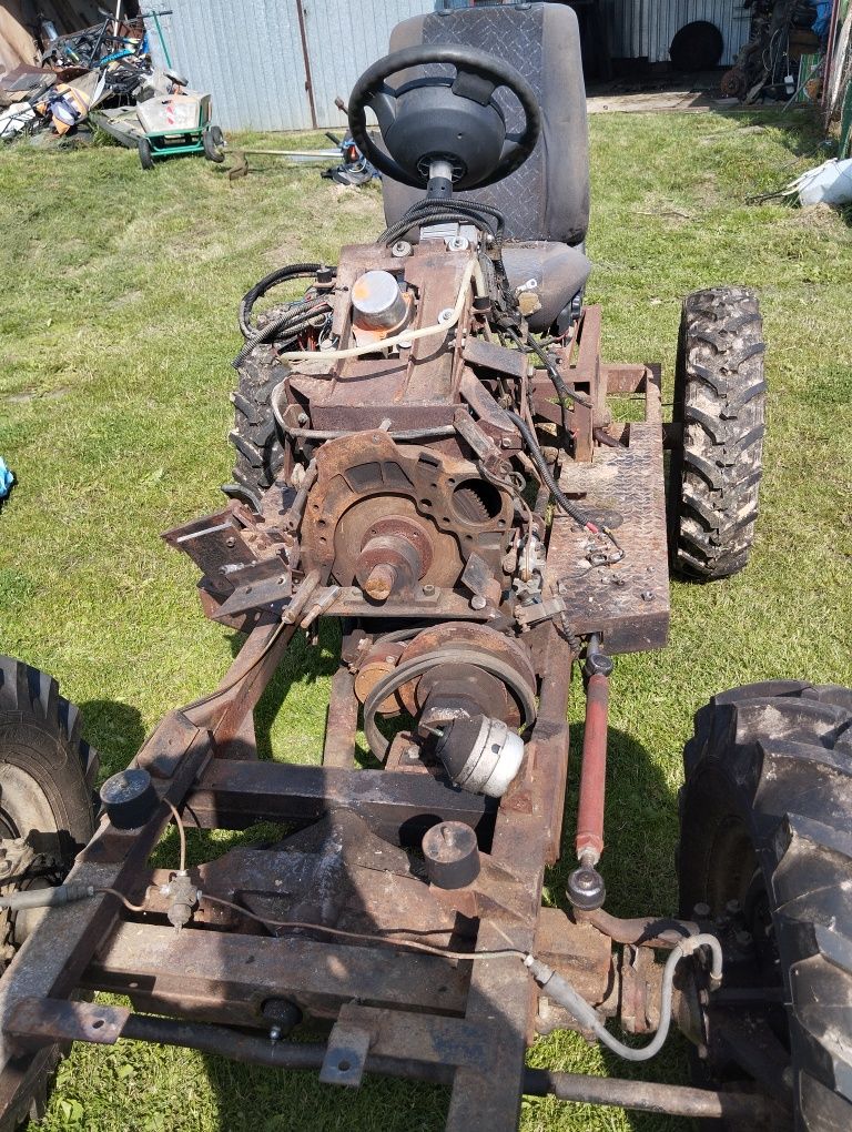 Traktor ciągnik sam