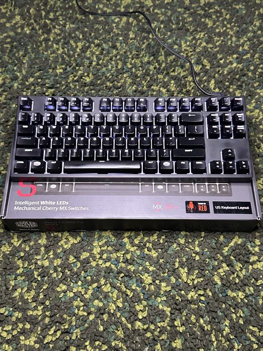 Klawiatura mechaniczna Cooler Master