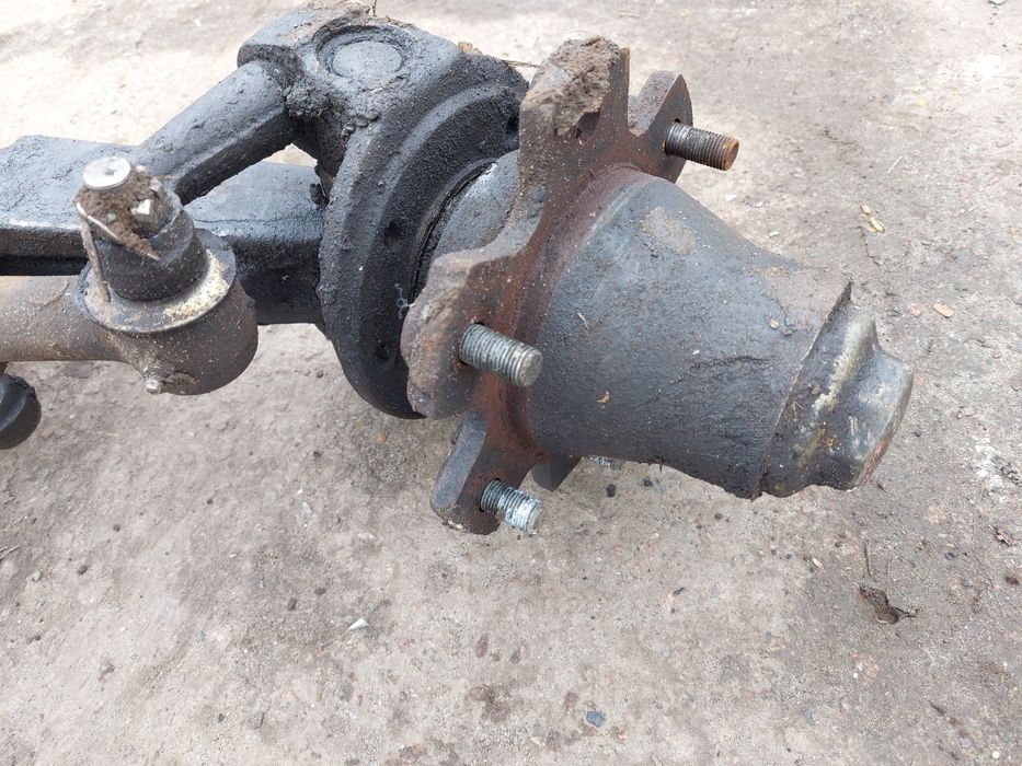 Продам балку, мост поворотный на погрузчик Балканкар.