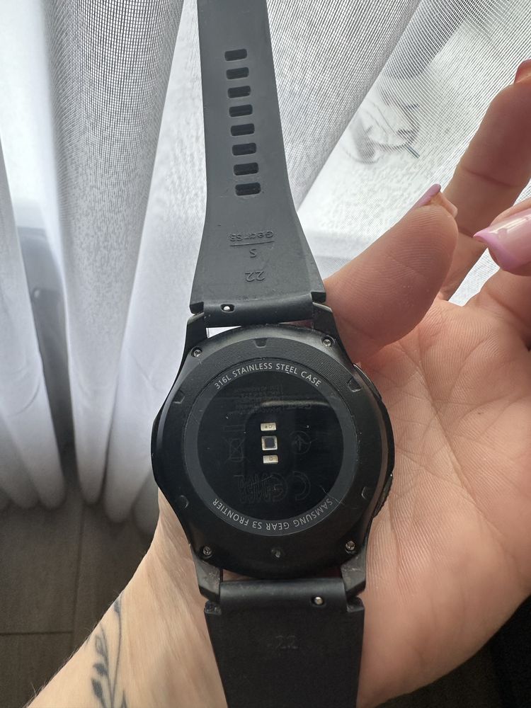 Часы Samsung Gear  S3