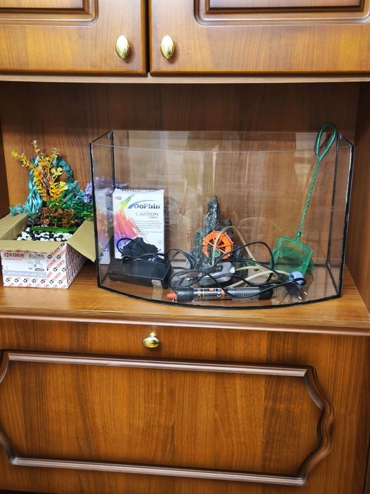 Аквариум 20 л и всё для что в нём