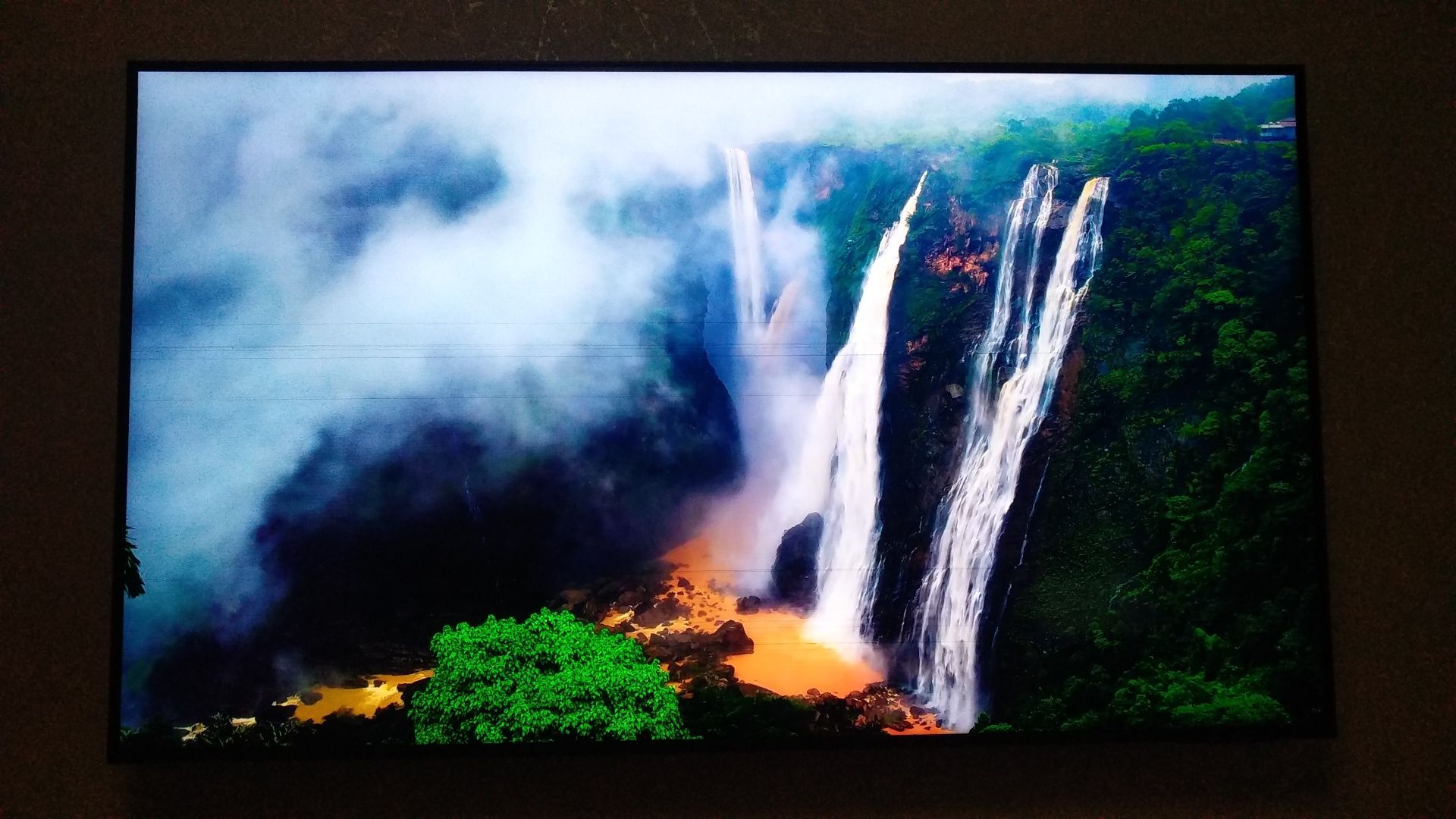 Телевізор Samsung QLED QE50Q67 ААU телевизор Sony,Lg
