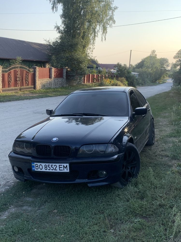 Продаж авто BMB e46