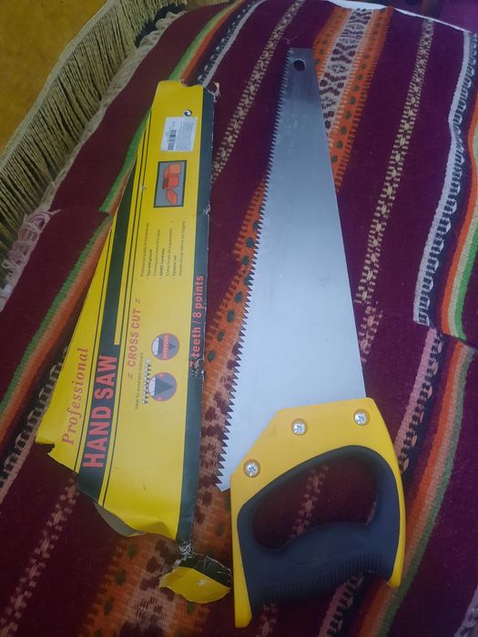 Нова ручна пилка