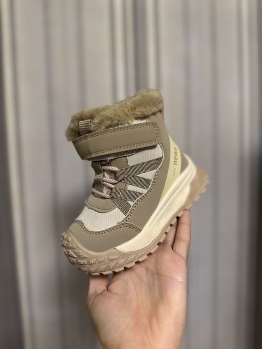 Зимовий комбінезон Hm 86 розмір 12-18 18-24, зимове взуття 14,7 см