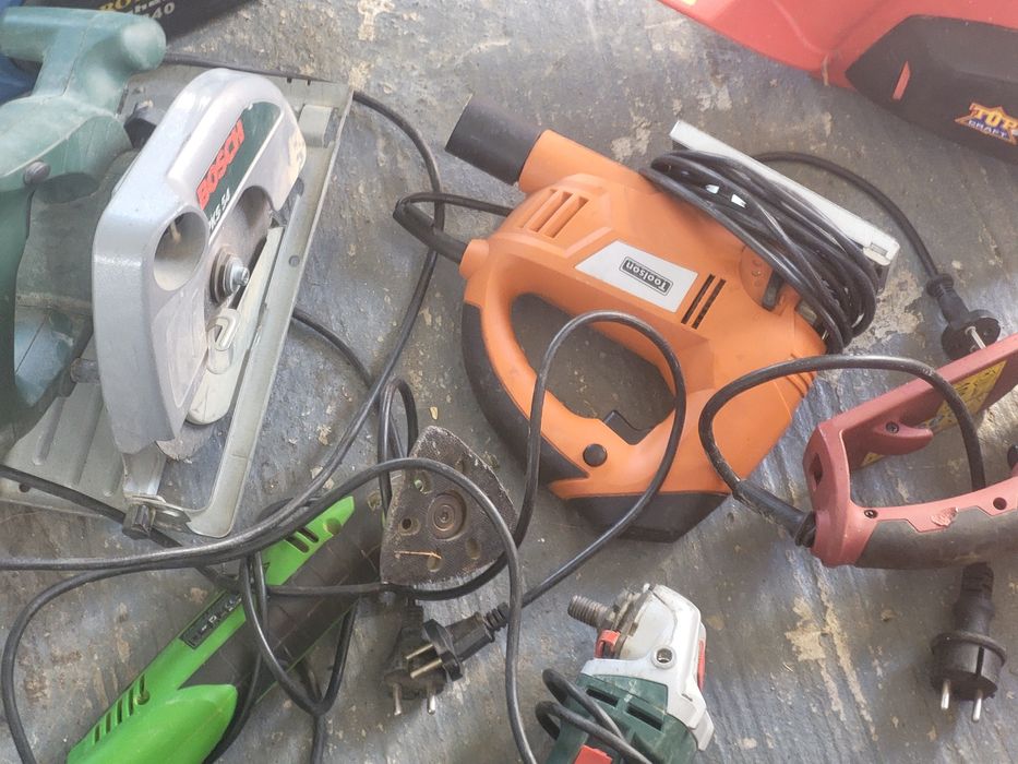 електро інструмент розпродаж з гаража не потрібно. німецький інструмен