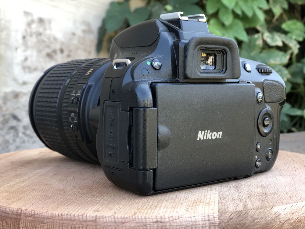 Фотоапарат Nikon d5000
