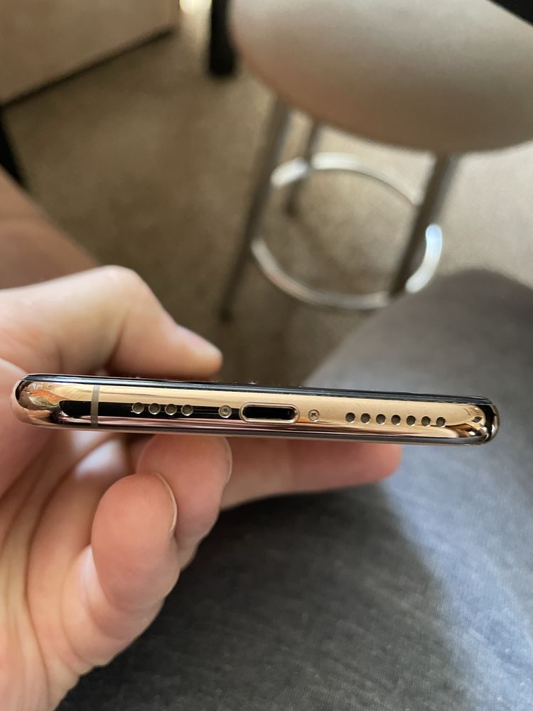 Iphone xs max 64 gb