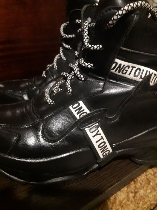 Ботинки зимние размер 38 (стелька 24,5см)