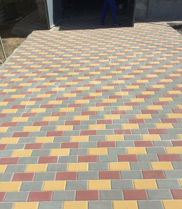 Плитка тротуарна, Борти поребрики