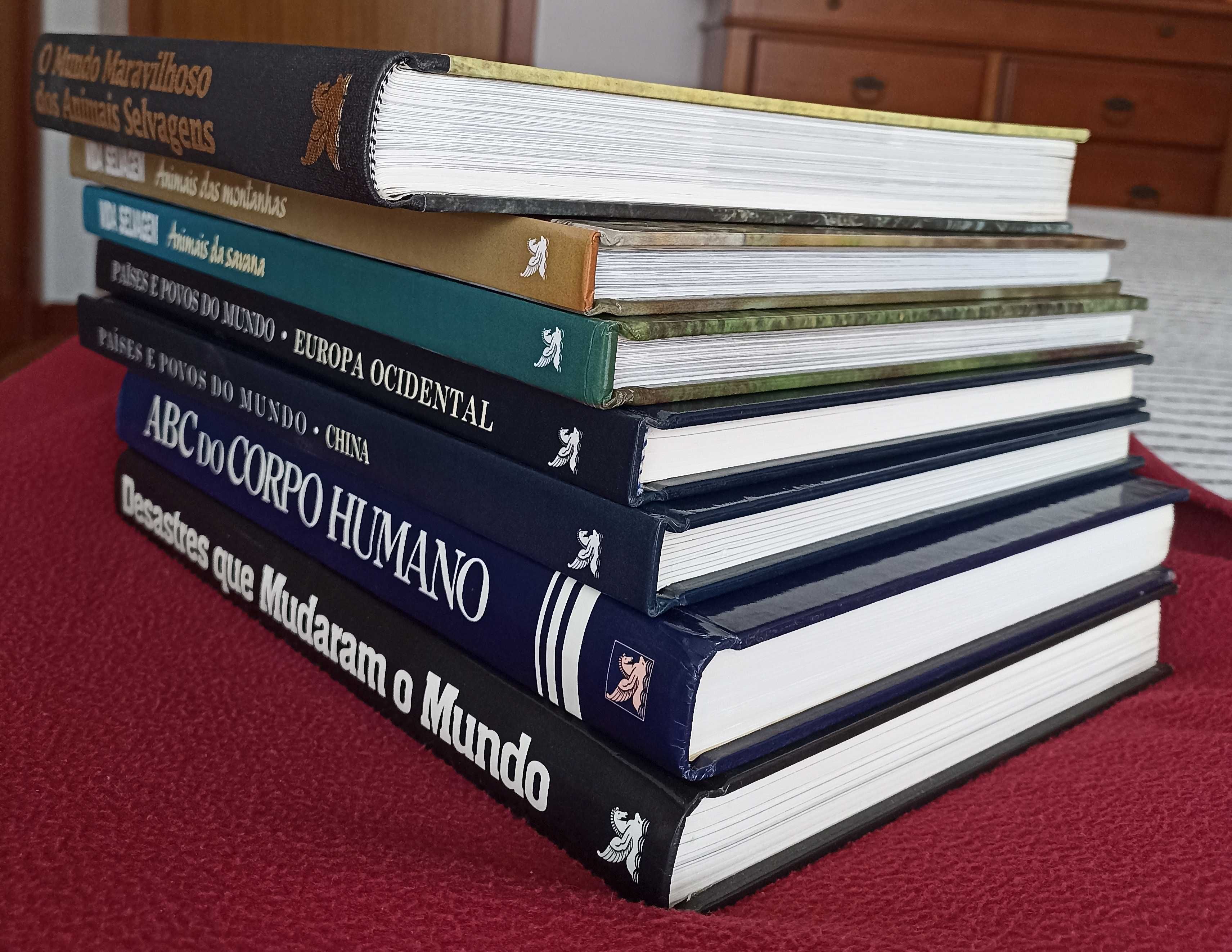 Livros enciclopédias (vida selvagem, humana, histórias do Mundo,etc..)