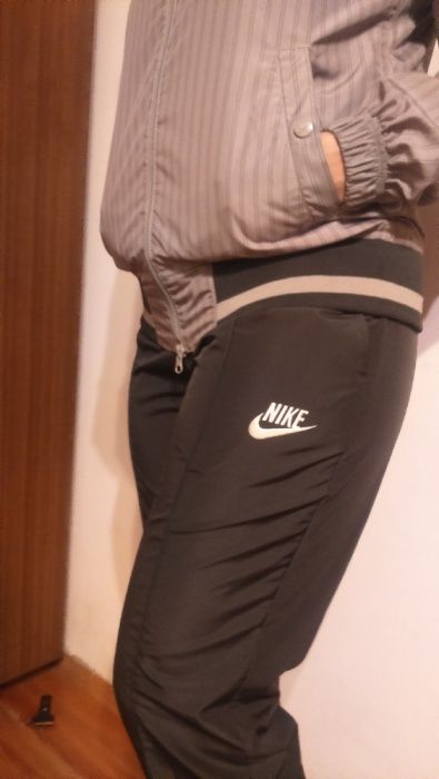 Dres Nike 38-40 grafit-szary- bluza sportowa, spodnie