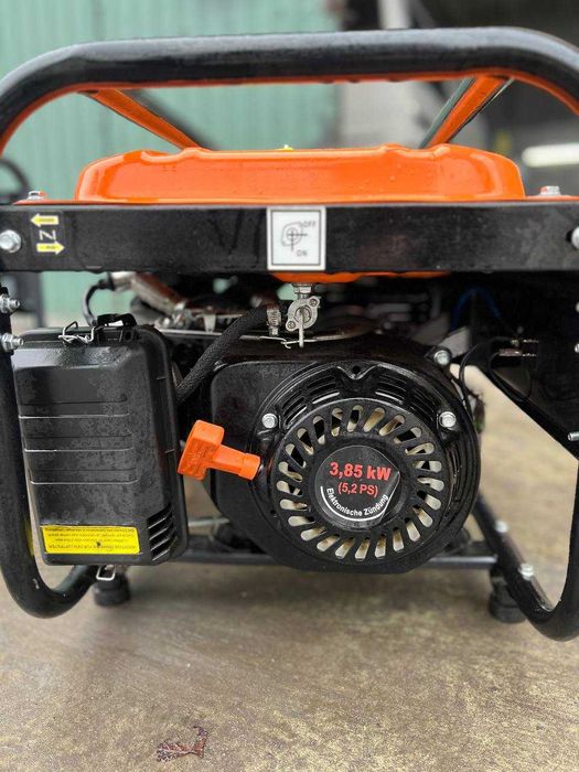 Бензиновий генератор Cross Tools CPG 3000 V