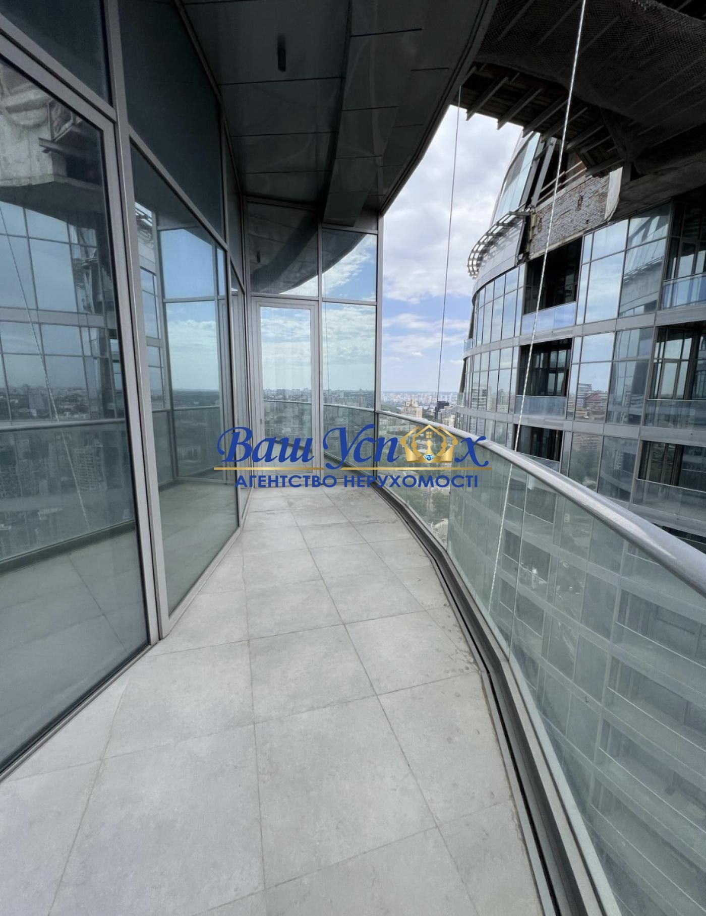 Продажа 6 комнатной квартиры TARYAN TOWERS 3500000$