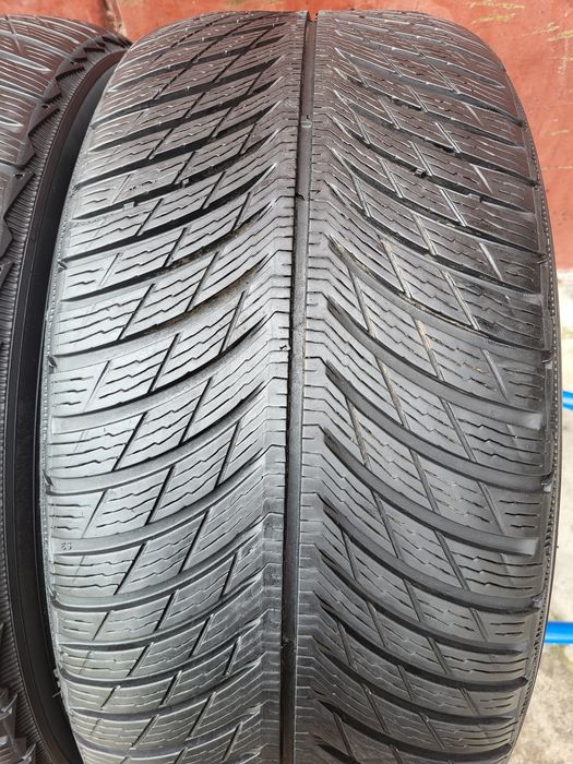 245/45/17 R17 Michelin Pilot Alpin 5 4шт ціна за 1шт шини