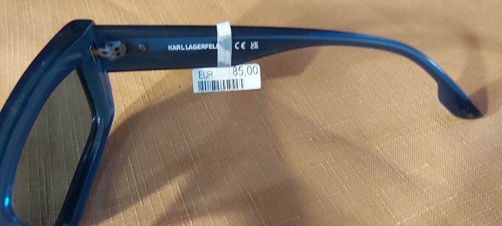 Karl Lagerfeld Jeans 6147 S kultowe okulary przeciwsłoneczne