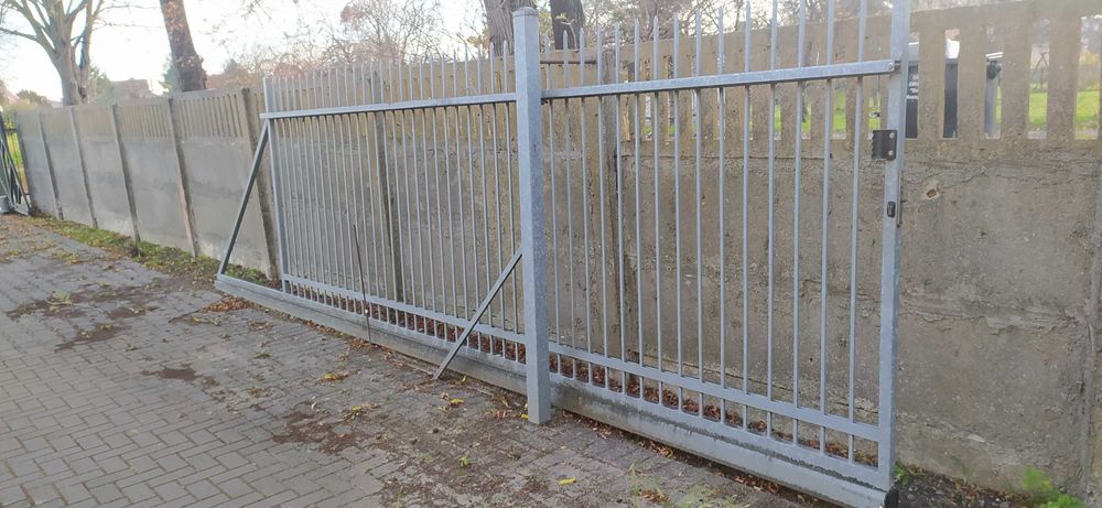 Brama przesuwna WIŚNIOWSKI 4m PRAWA , ocynk, cena do uzgodnienia