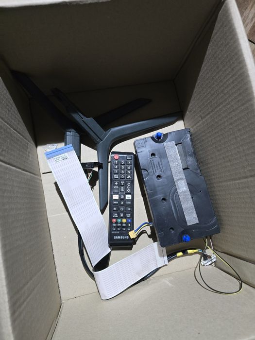 Аксесуари Samsung UE55TU7100UXUA