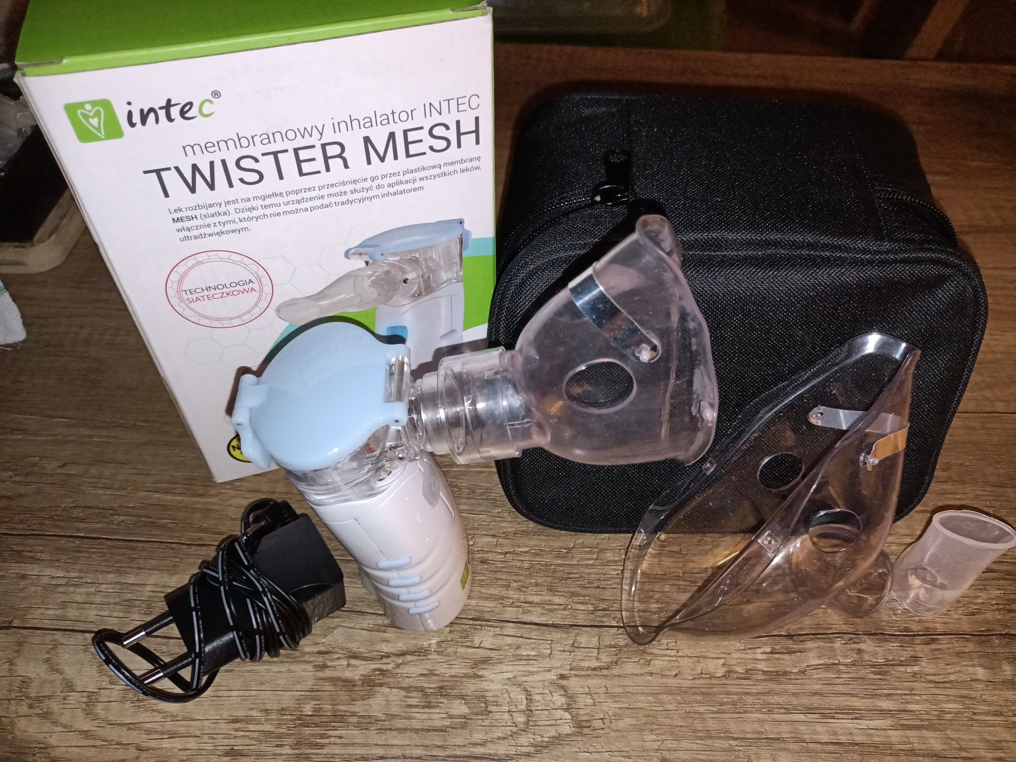 Sprzedam inhalator firmy Intec Twister MESHK wraz z zasilaczem