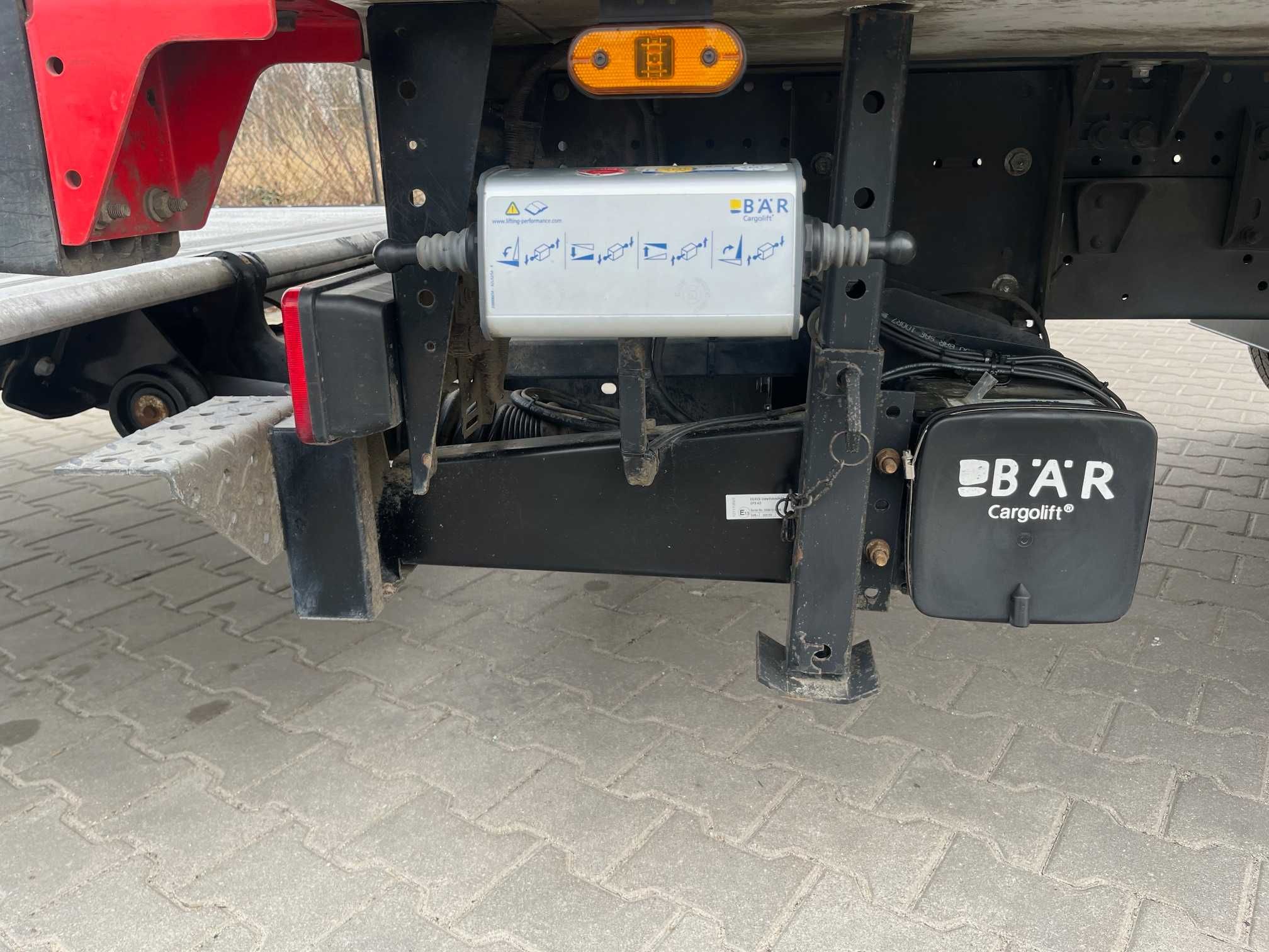 Winda IVECO 2021 BAR BC 1000 S4-A4 1000KG Podest samozaładowczy
