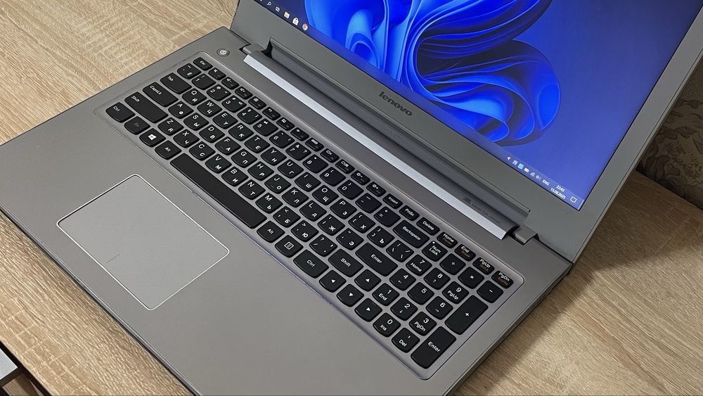 Ноутбук Lenovo IdeaPad Z510 / Intel Core i7 / 8 GB RAM / Nvidia GT 740