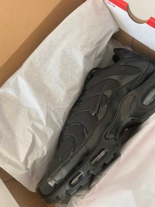 Nike Air Max Plus TN Triple Black