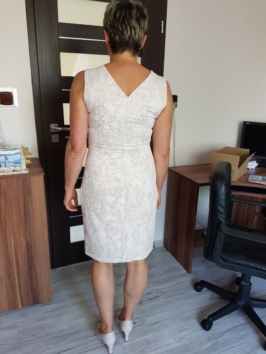 #elegancka kremowa sukienka nitki 42