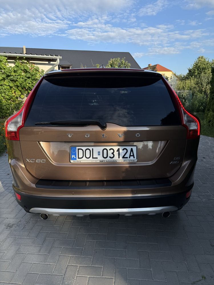 Volvo XC60 2.4D D5