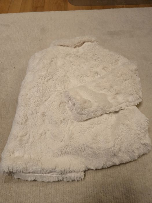 Futerko, kremowe roz. 128