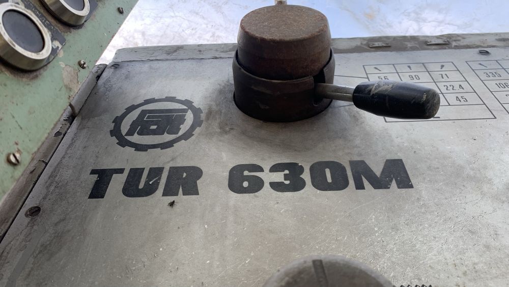 Токарно-гвинторізний верстат FAT TUR 630 M, (Польща)