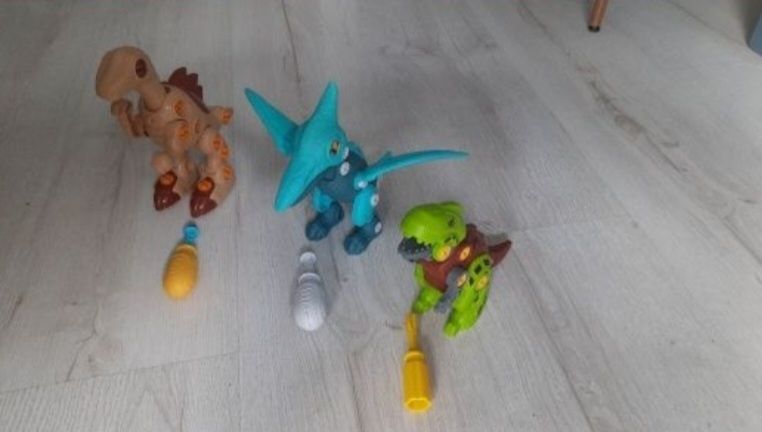 Zestaw dinozaurów do skręcania 3 sztuki Diplodok T-Rex Pterodaktyl