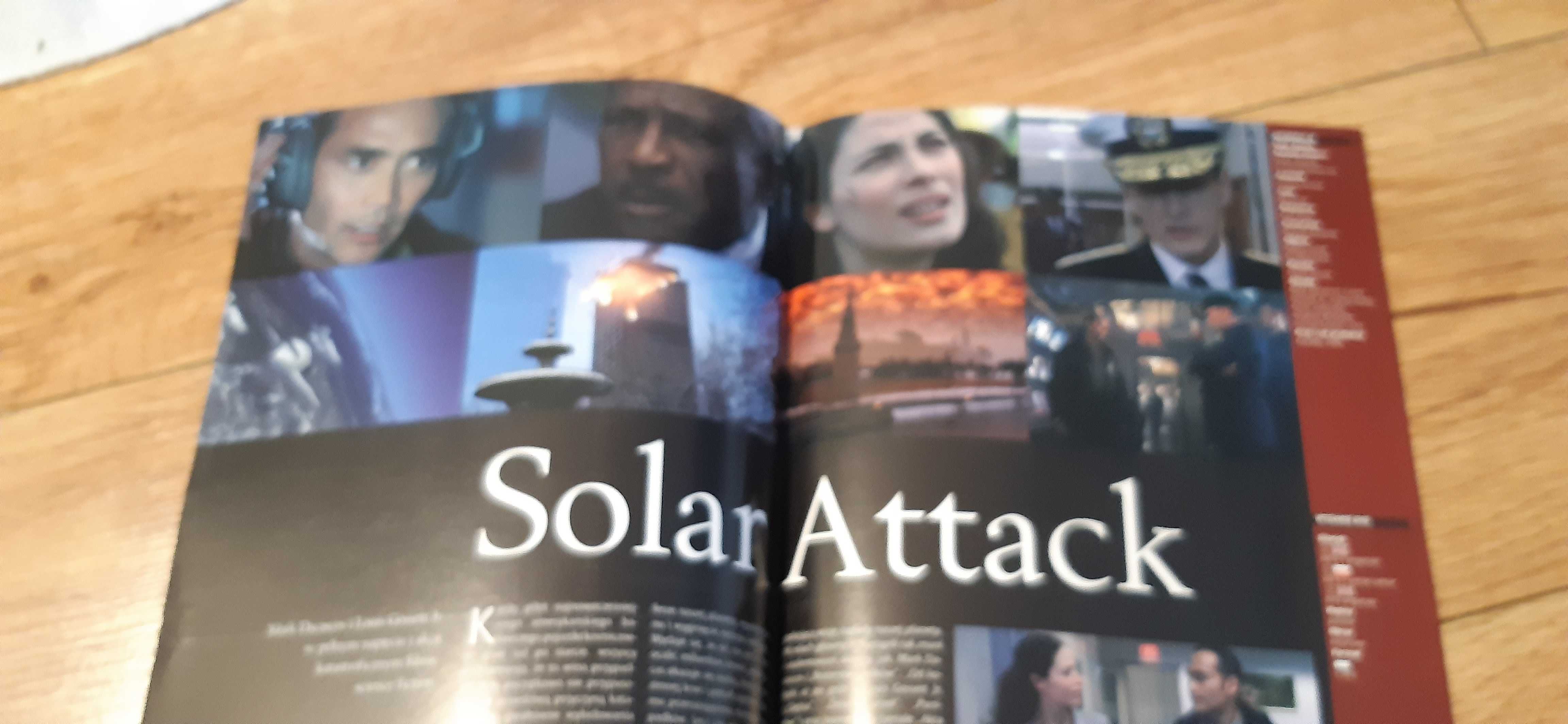 plakat z filmu sc-fi solar attack, mark dacascos