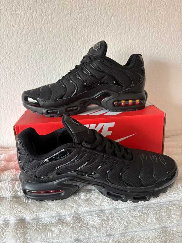Buty NikeMax TN Plus Moda Obuwie sportowe rozmiar.42