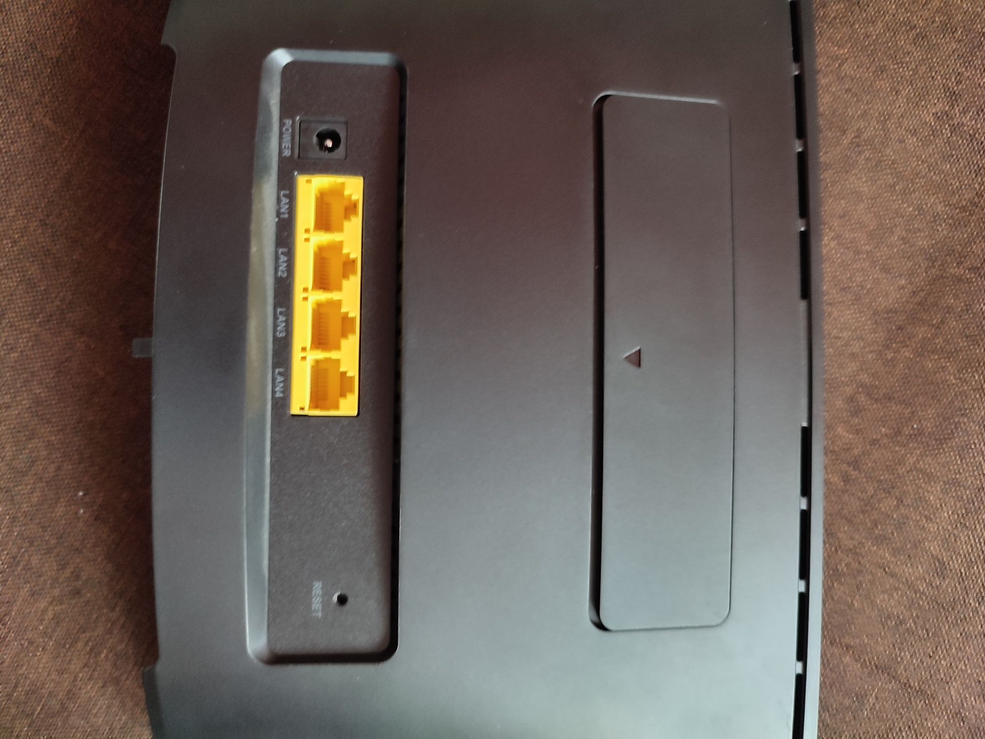 Ruter Huawei model B525s-23a