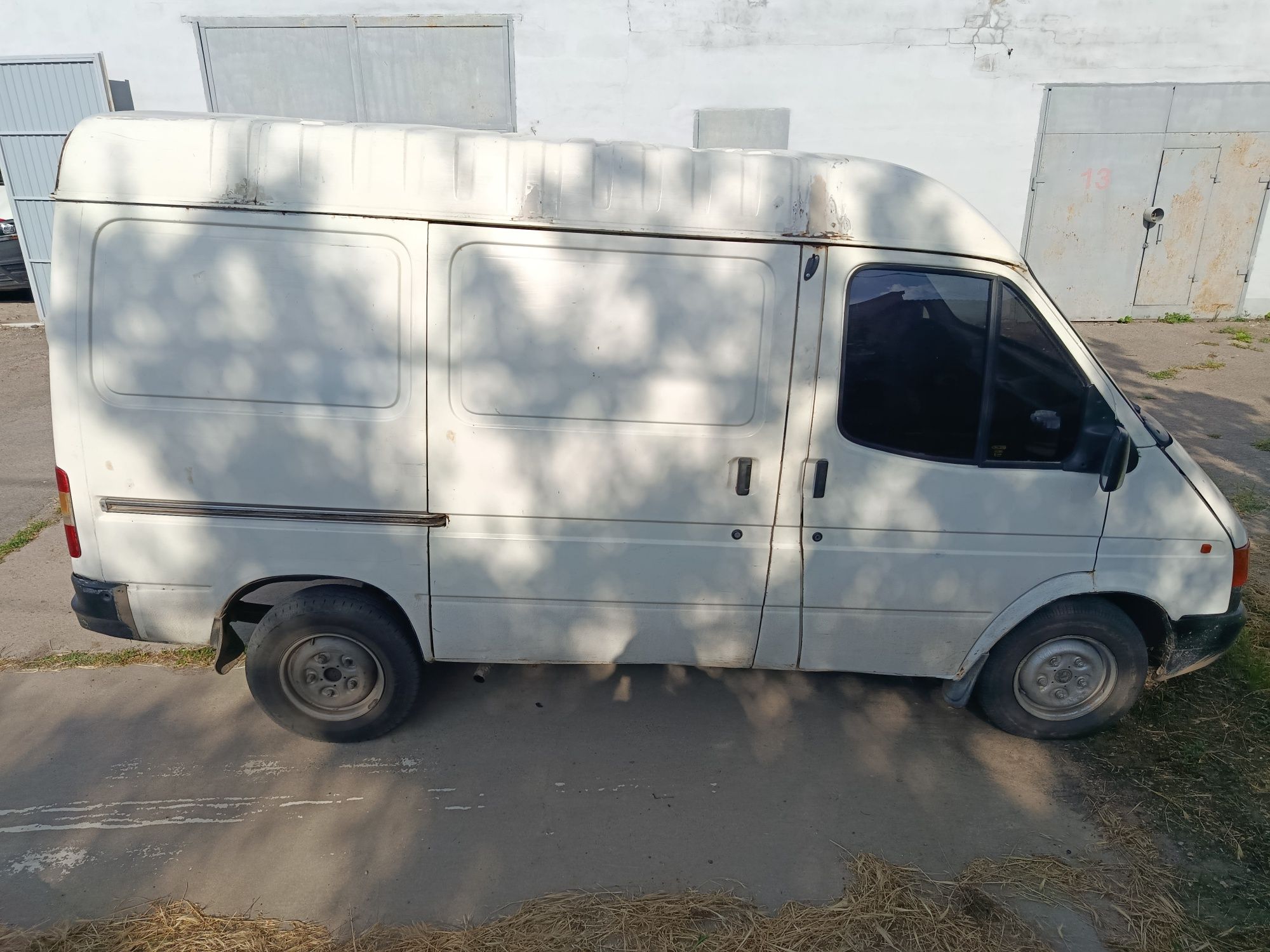 Форд транзит 2,5 (краб)