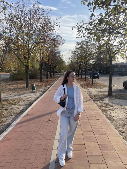 Джинси прямого крою з ефектом трусиків