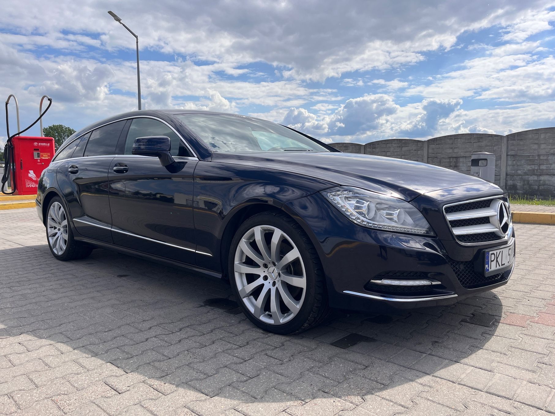 Mercedes-Benz CLS Sprzedam Mercedes CLS 350 CDI 4 Matic Shooting Brake
