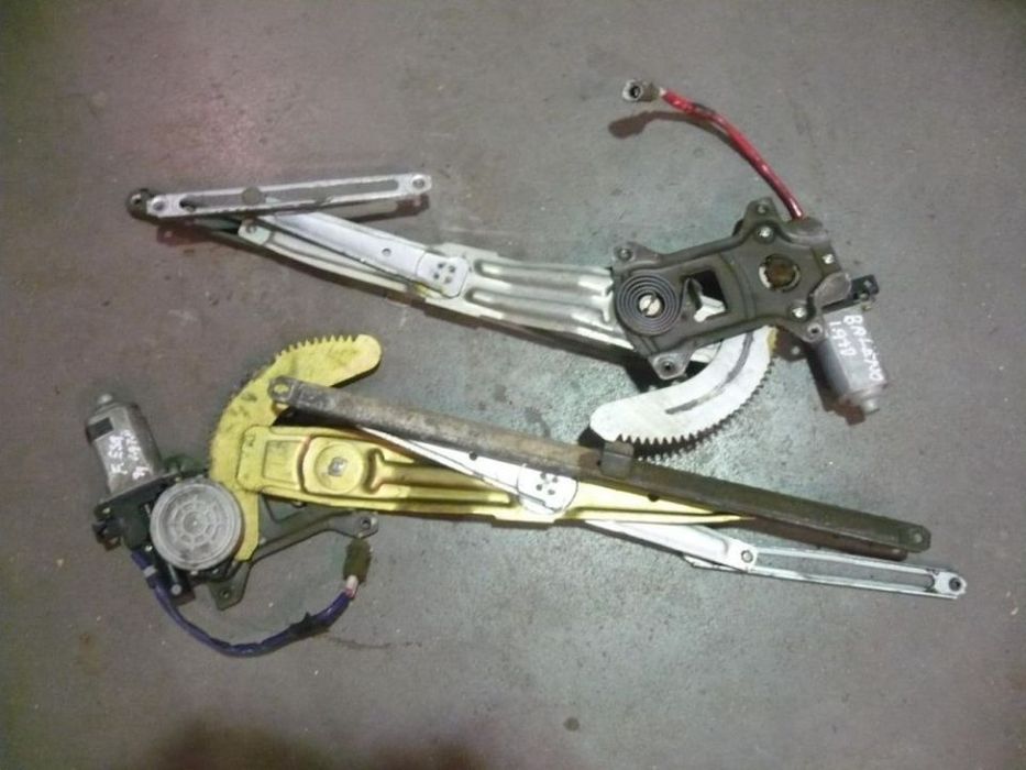 Elevador vidro frente ESQ/ DRT - Suzuki Baleno ( 99 )