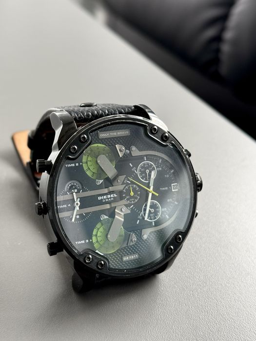 Продам годинник Diesel DZ-7311