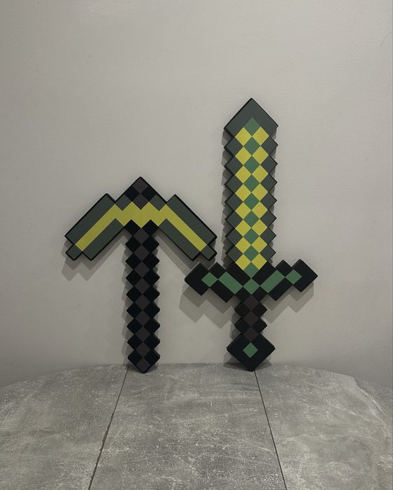 Меч та Кирка. Набір зброї Майнкрафт / Minecraft