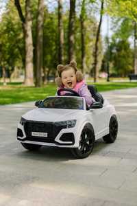 СУПЕР ЦІНА! Дитячий електромобіль Audi Q8 (M4569 EBLR-1) - БІЛИЙ