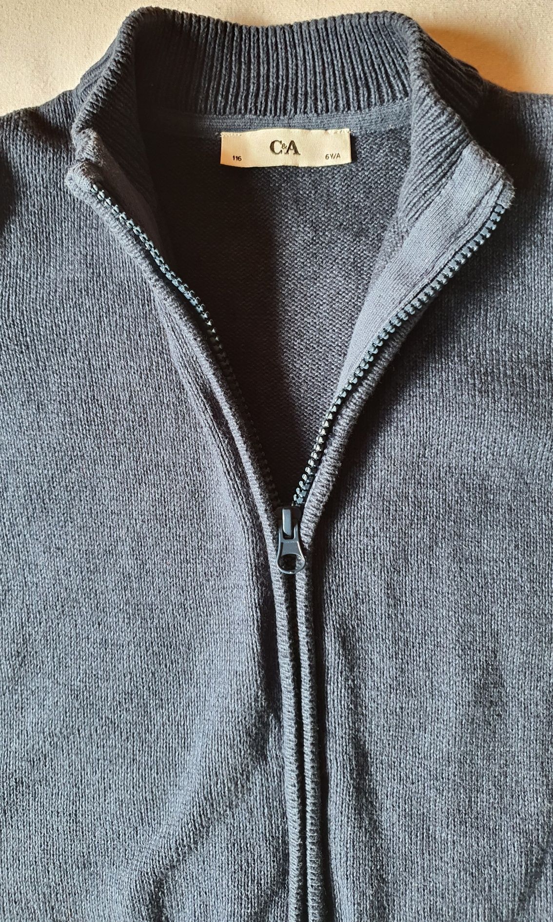 Sweter chłopięcy na zamek, rozmiar 116 C&A