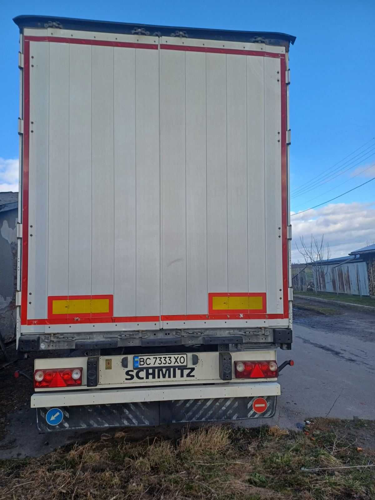 Schmitz Cargobull S01 2012