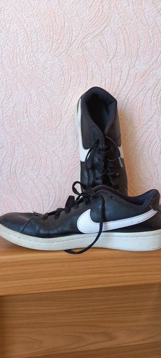 Кроссовки  Nike 42-43