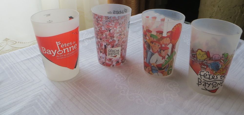 Copos criança, ecológicos, divertidos 15 peças da Ecocup